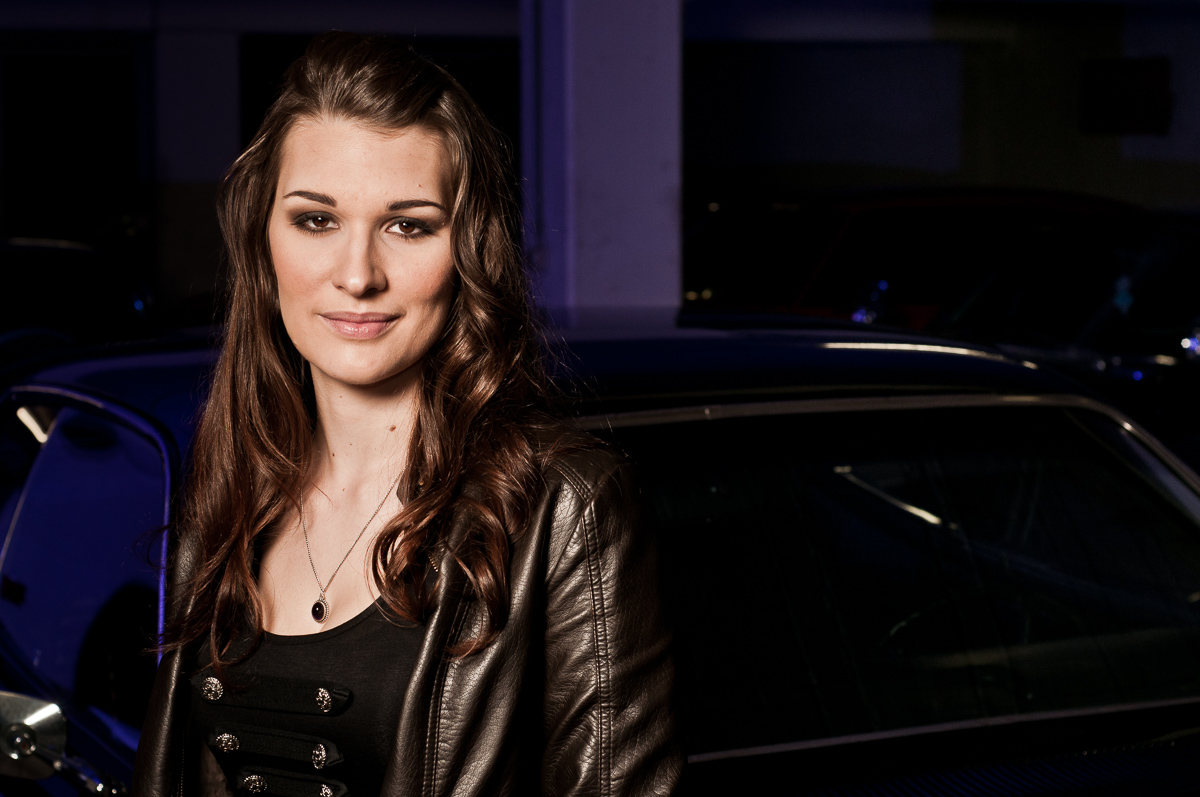 Fotoshooting Musikerin Frau Professionelles Fotoshooting Ishantu