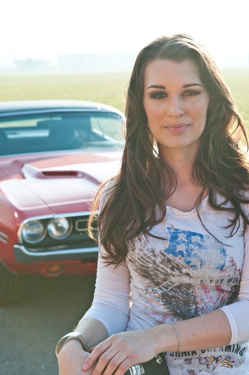 Fotoshooting Musikerin Frau Professionelles Fotoshooting Ishantu