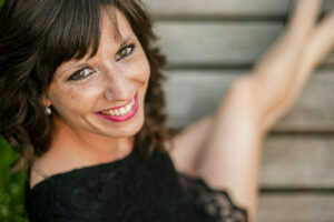 Frau Fotoshooting Indoor und Outdoor in der Natur und im Fotostudio