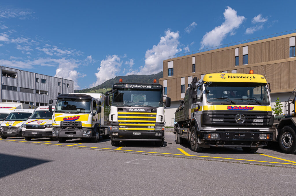 Aufnahmen Fahrzeugflotte Hans Jakober Sarnen Obwalden Fotograf fuer Business