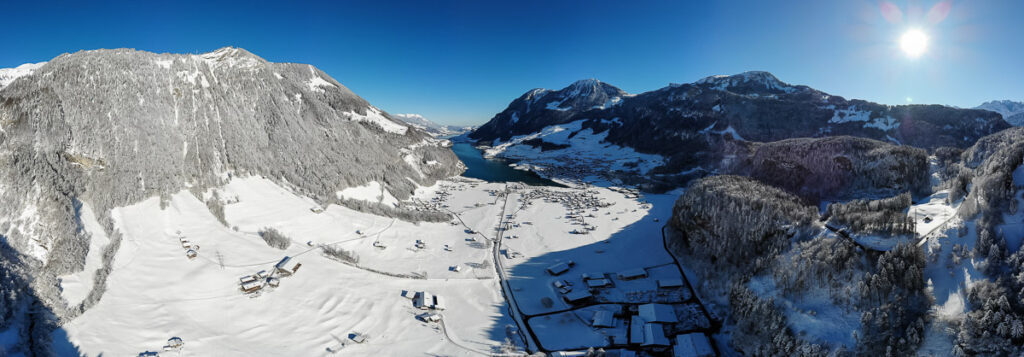 Drohnenaufnahmen Winter Obwalden Drohnenfotograf Zentralschweiz