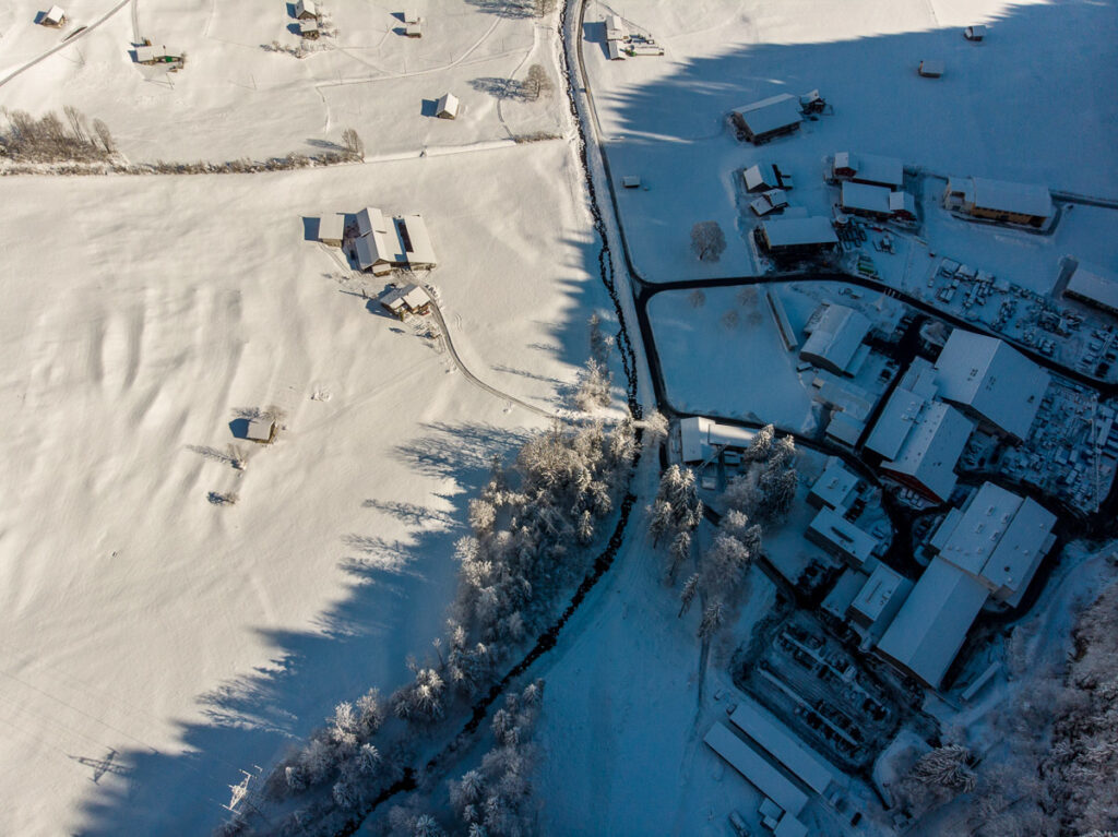 Drohnenaufnahmen Winter Obwalden Drohnenfotograf Zentralschweiz