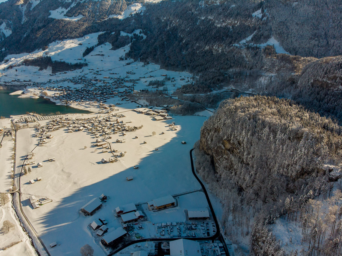Drohnenaufnahmen Obwalden Drohnenaufnahmen Winter Obwalden Drohnenfotograf Zentralschweiz