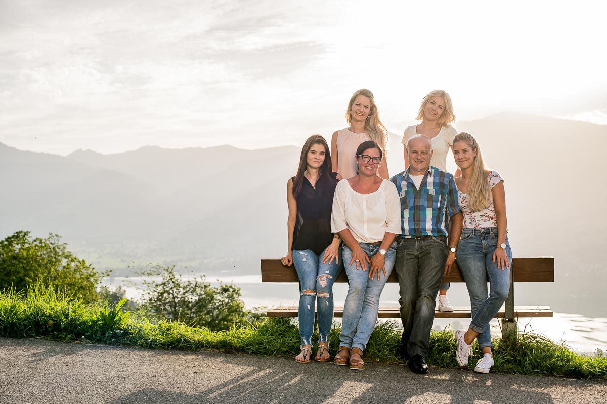 Familien Fotoshooting Outdoor Familien Fotoshooting In Sachseln Fotograf Obwalden