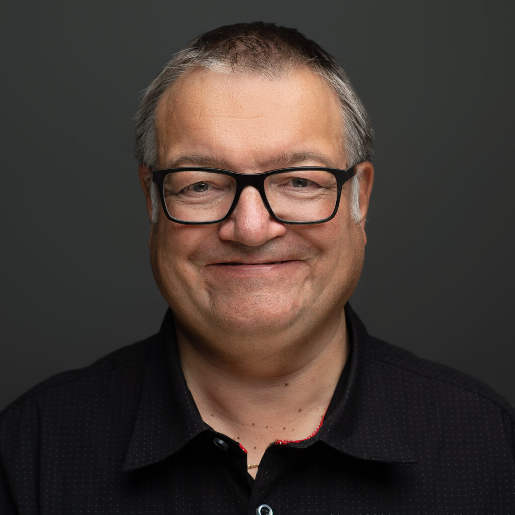 Portraitfotos Mitarbeiter der Hochoptik in Sarnen