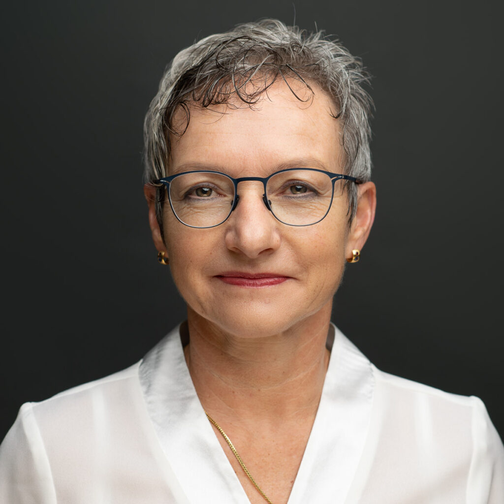 Portraitfotos Mitarbeiter der Hochoptik in Sarnen