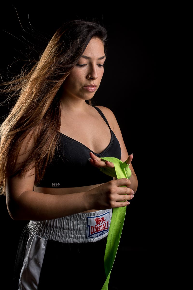 Sport Fotoshooting Sport Fotoshooting im Fotostudio in Sarnen Fotoshooting Fuer Frauen Kickbox und Handball Fotoshooting