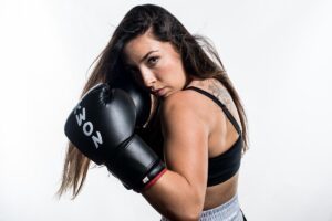 Sport Fotoshooting im Fotostudio in Sarnen Fotoshooting Fuer Frauen Kickbox und Handball Fotoshooting
