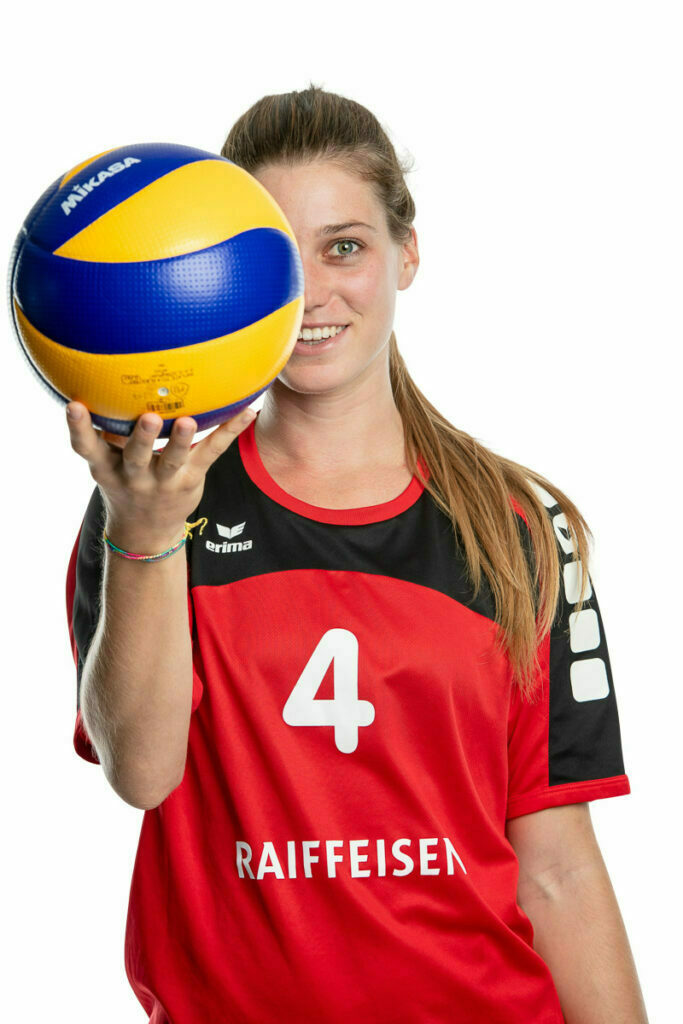 Volleyball Actionfotos im Fotostudio Sportfotografie im Fotostudio