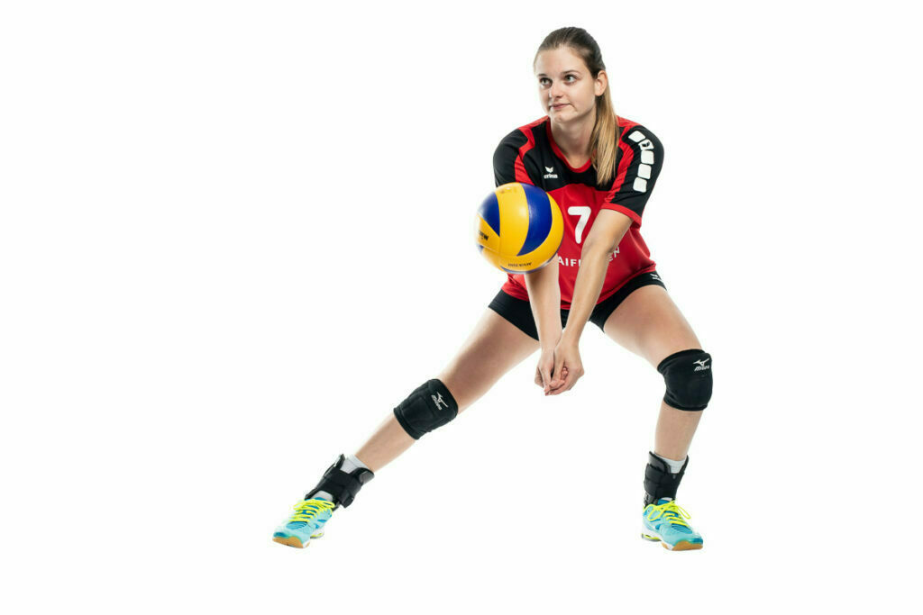 Volleyball Actionfotos im Fotostudio Sportfotografie im Fotostudio