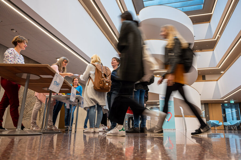 XUND erster Schultag im neuen Bildungszentrum Bildreportage Luzern