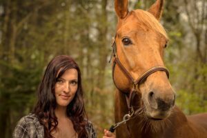 Outdoor Fotoshooting mit Pferd Pferdefotografie Zentralschweiz