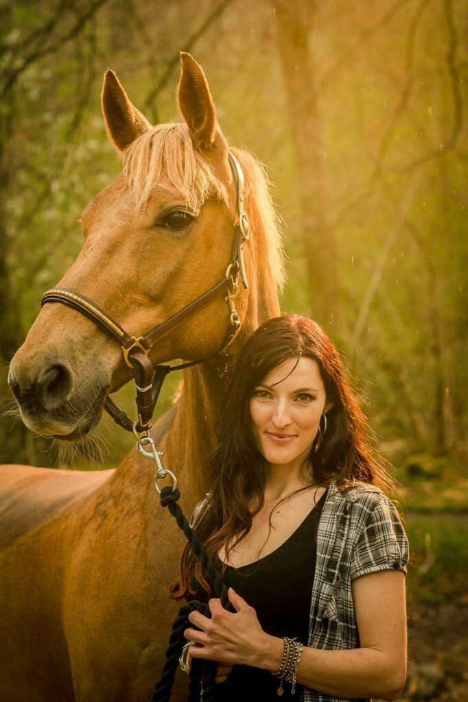 Outdoor Fotoshooting mit Pferd Outdoor Fotoshooting mit Pferd Pferdefotografie Zentralschweiz