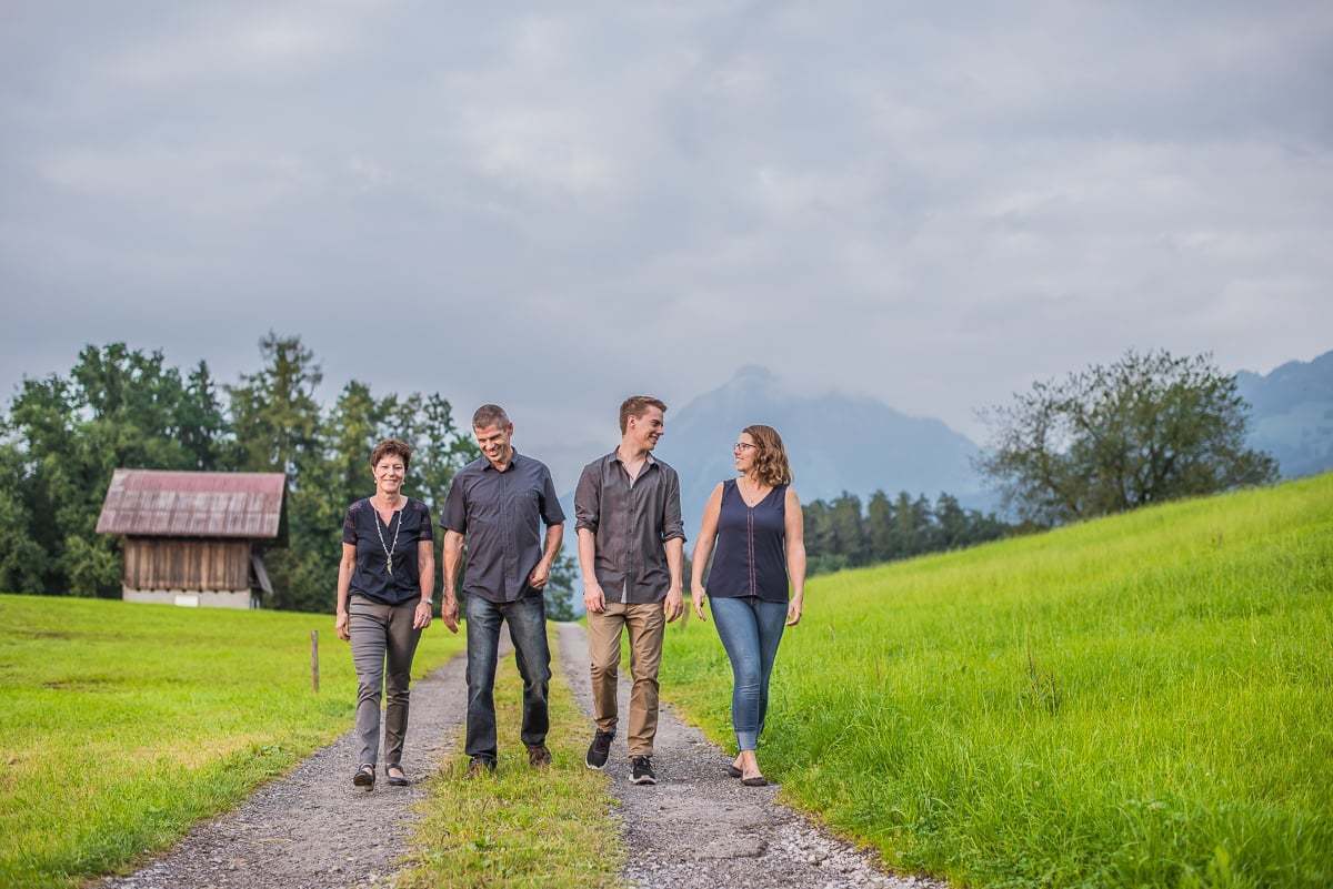 Outdoor Familien Fotoshooting Fotoshooting Familile Zentralschweiz Luzern Nidwalden Obwalden