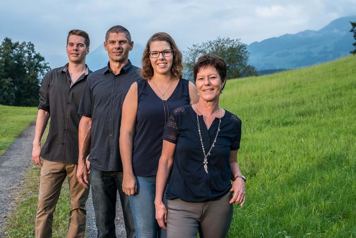 Outdoor Familien Fotoshooting Fotoshooting Familile Zentralschweiz Luzern Nidwalden Obwalden