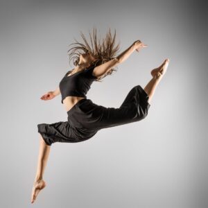 Fotoshooting mit Tänzerin in Fotostudio Sarnen Tanzshooting Tanz Fotoshooting