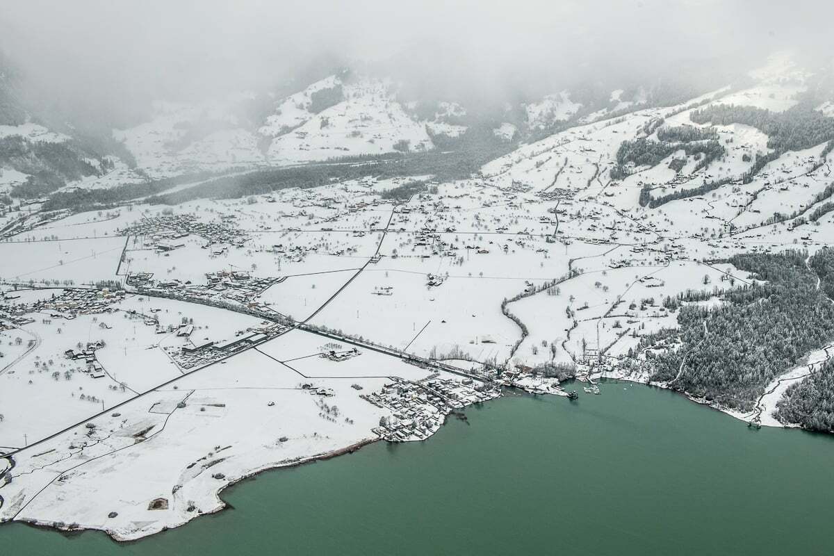 Landschaft & Flugaufnahmen Obwalden Landschaft Flugaufnahmen Obwalden Aufnahmen aus dem Flieger Aufnahmen aus der Luft Drohnenaufnahmen Obwalden