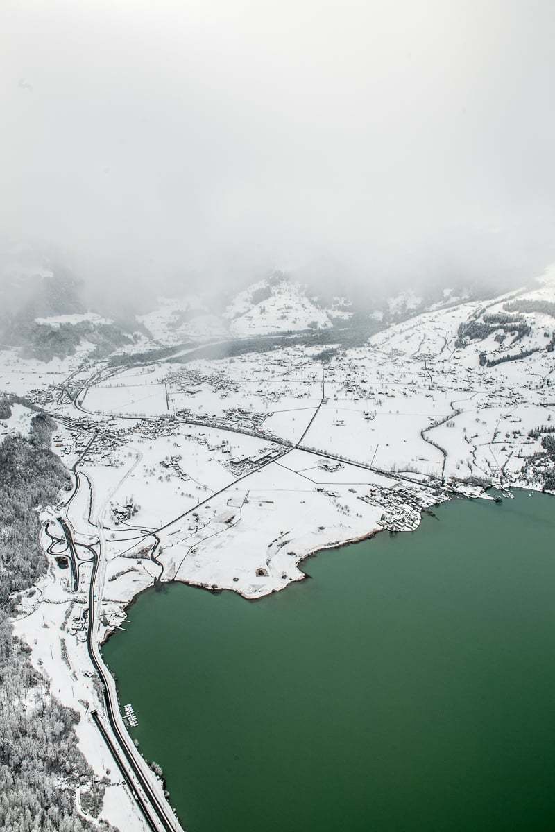 Landschaft & Flugaufnahmen Obwalden Landschaft Flugaufnahmen Obwalden Aufnahmen aus dem Flieger Aufnahmen aus der Luft Drohnenaufnahmen Obwalden