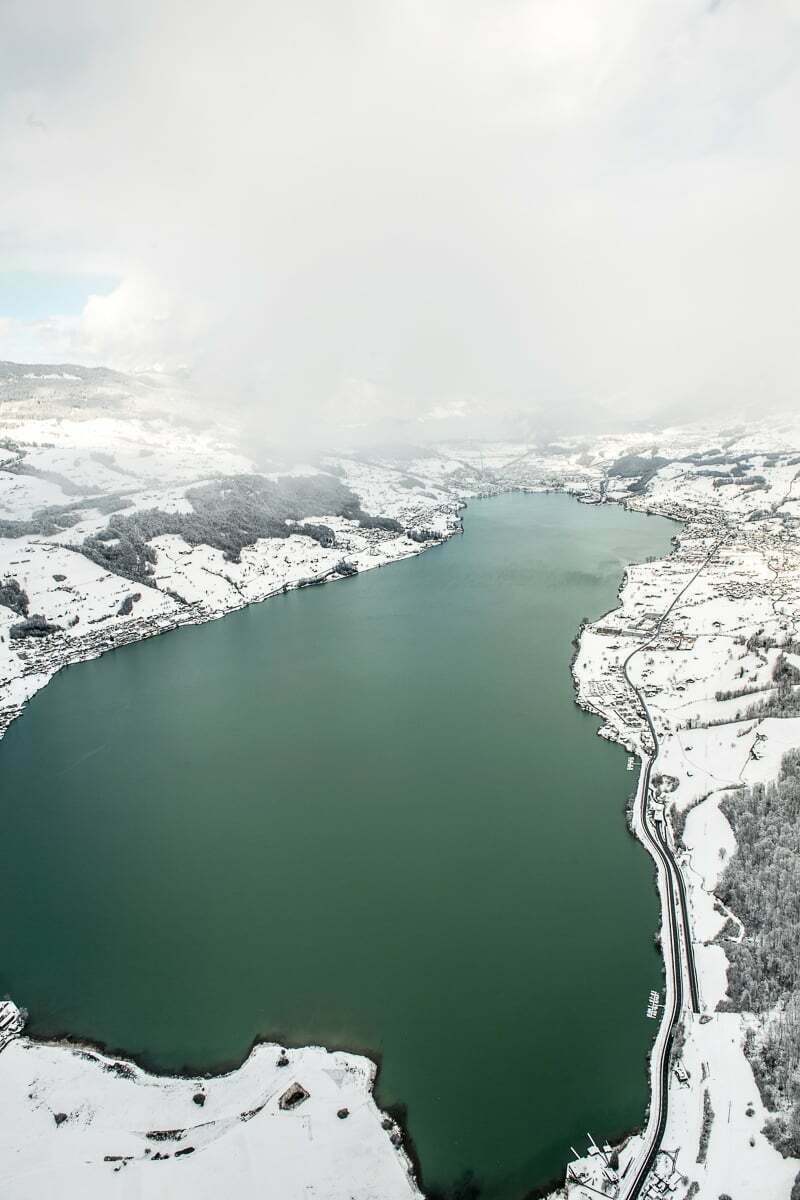 Landschaft & Flugaufnahmen Obwalden Landschaft Flugaufnahmen Obwalden Aufnahmen aus dem Flieger Aufnahmen aus der Luft Drohnenaufnahmen Obwalden