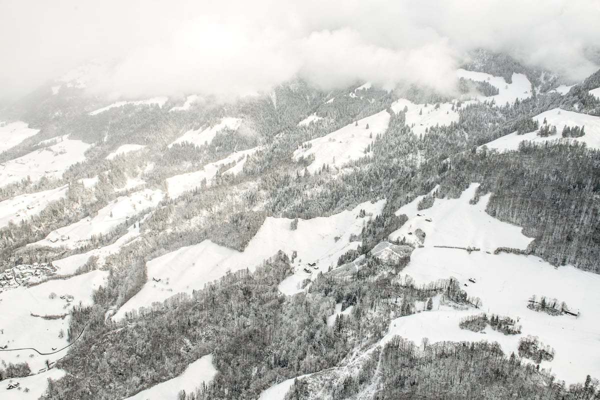 Landschaft & Flugaufnahmen Obwalden Landschaft Flugaufnahmen Obwalden Aufnahmen aus dem Flieger Aufnahmen aus der Luft Drohnenaufnahmen Obwalden