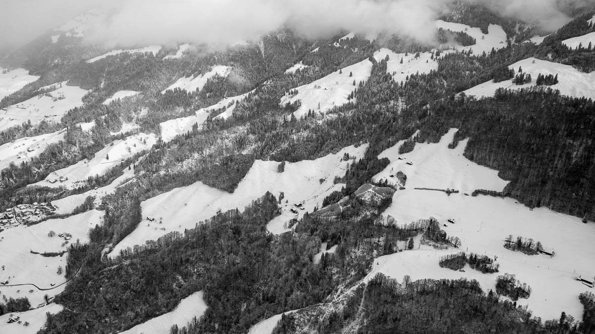 Landschaft & Flugaufnahmen Obwalden Landschaft Flugaufnahmen Obwalden Aufnahmen aus dem Flieger Aufnahmen aus der Luft Drohnenaufnahmen Obwalden