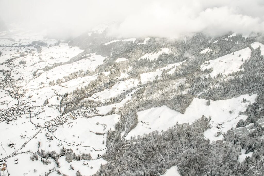 Landschaft Flugaufnahmen Obwalden Aufnahmen aus dem Flieger Aufnahmen aus der Luft Drohnenaufnahmen Obwalden