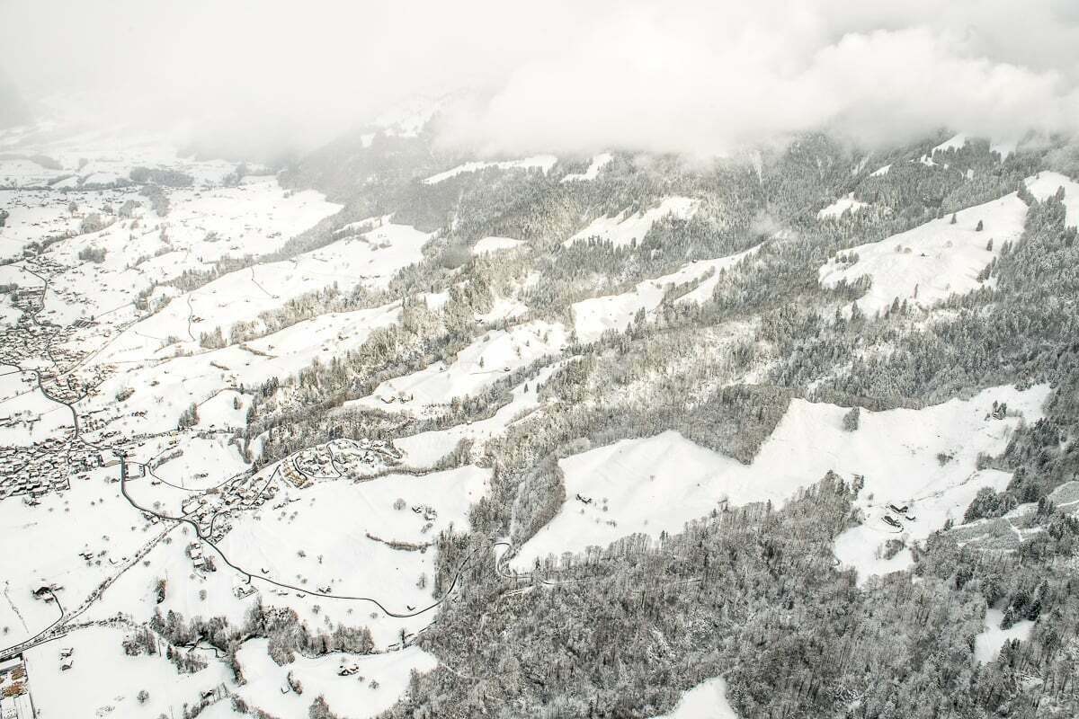 Landschaft & Flugaufnahmen Obwalden Landschaft Flugaufnahmen Obwalden Aufnahmen aus dem Flieger Aufnahmen aus der Luft Drohnenaufnahmen Obwalden