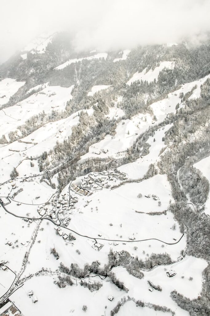 Landschaft Flugaufnahmen Obwalden Aufnahmen aus dem Flieger Aufnahmen aus der Luft Drohnenaufnahmen Obwalden