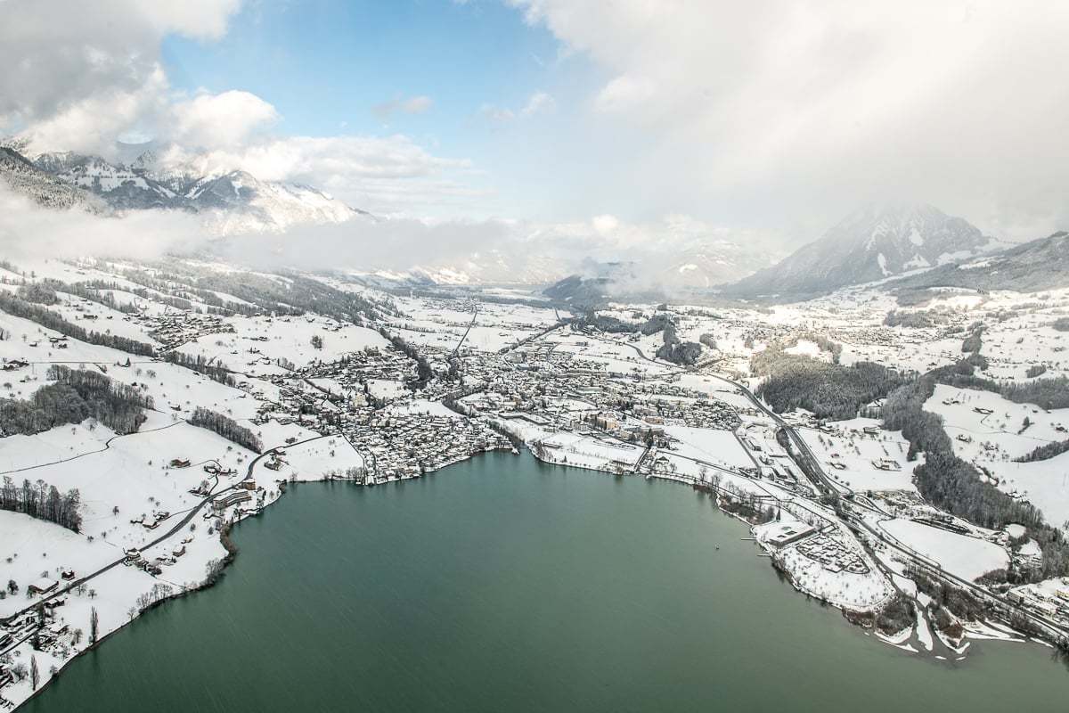 Landschaft & Flugaufnahmen Obwalden Landschaft Flugaufnahmen Obwalden Aufnahmen aus dem Flieger Aufnahmen aus der Luft Drohnenaufnahmen Obwalden