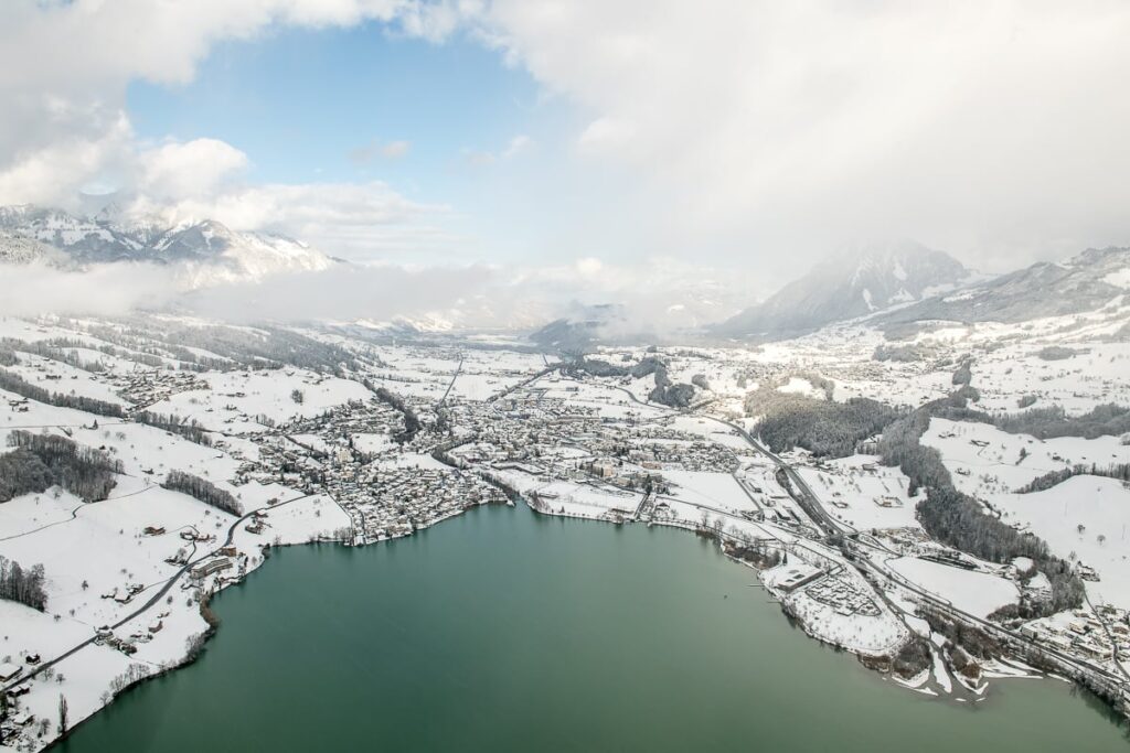 Landschaft Flugaufnahmen Obwalden Aufnahmen aus dem Flieger Aufnahmen aus der Luft Drohnenaufnahmen Obwalden