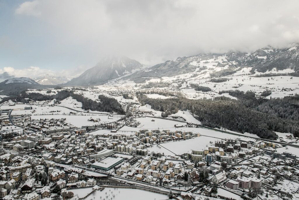 Landschaft Flugaufnahmen Obwalden Aufnahmen aus dem Flieger Aufnahmen aus der Luft Drohnenaufnahmen Obwalden