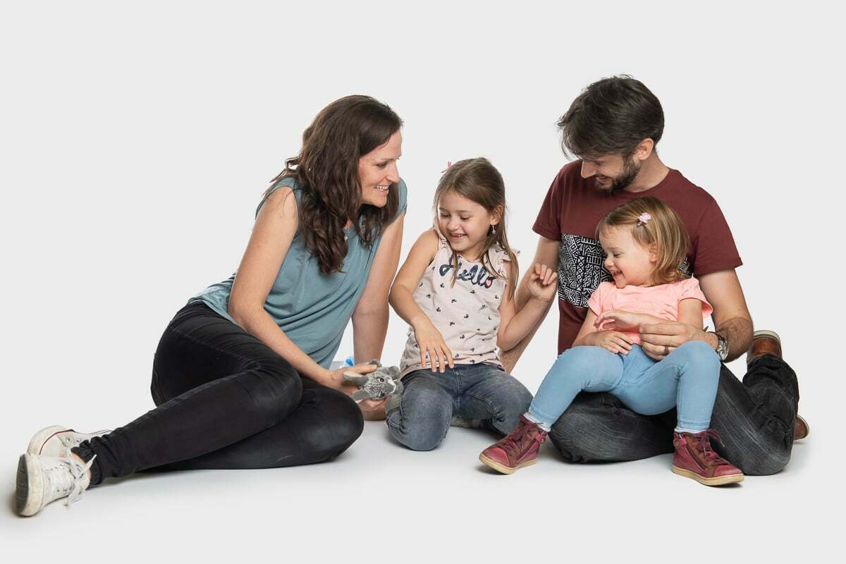 Familien Fotoshooting Studio Familien Fotoshooting im Fotostudio in der Zentralschweiz Fotograf Luzern
