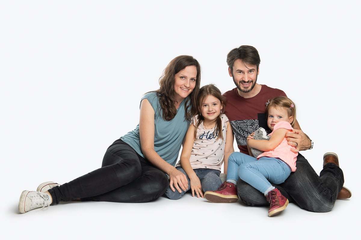 Familien Fotoshooting Studio Familien Fotoshooting im Fotostudio in der Zentralschweiz Fotograf Luzern