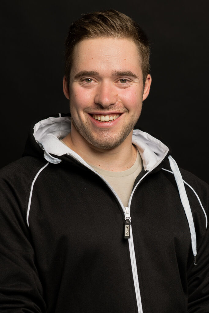 Portraitfotos für Mitarbeiter eines Fitnesstudios in der Zentralschweiz Portraitfotograf Luzern