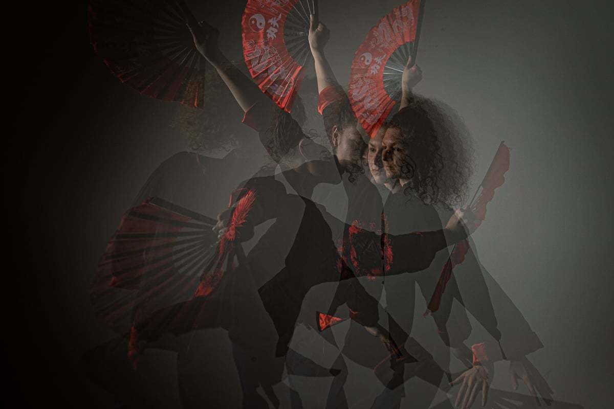 Kung Fu Kämpferin im Fotostudio in Sarnen Sportfotografie im Fotostudio Fotograf Obwalden