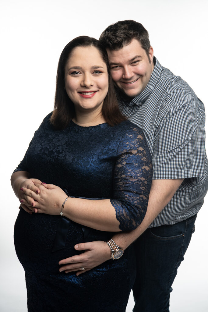 Babybauch im Fotostudio
