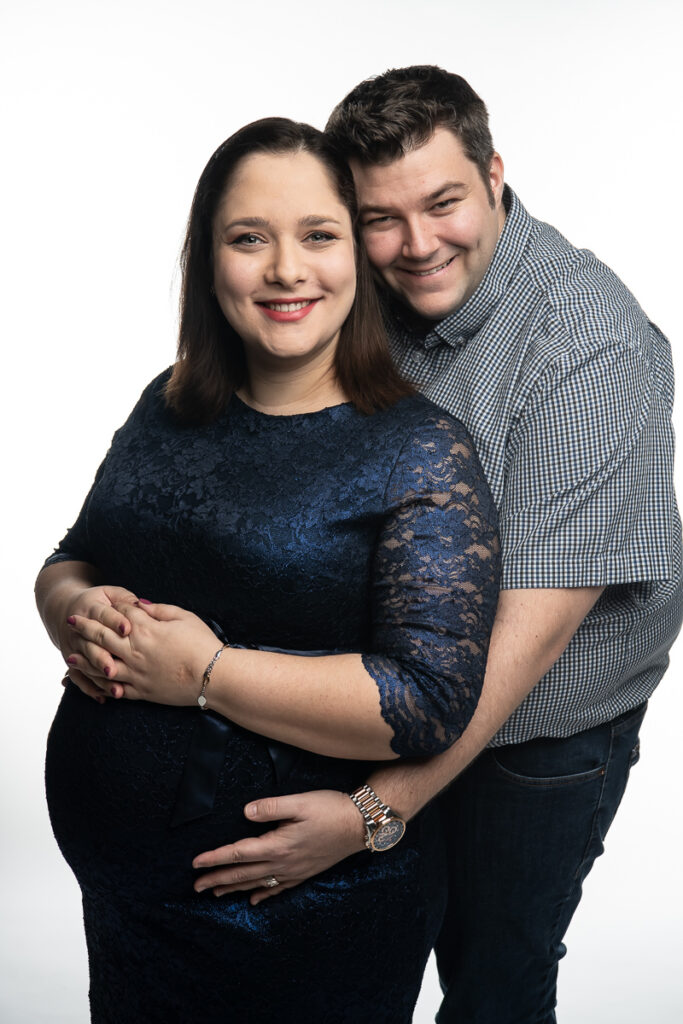 Babybauch im Fotostudio