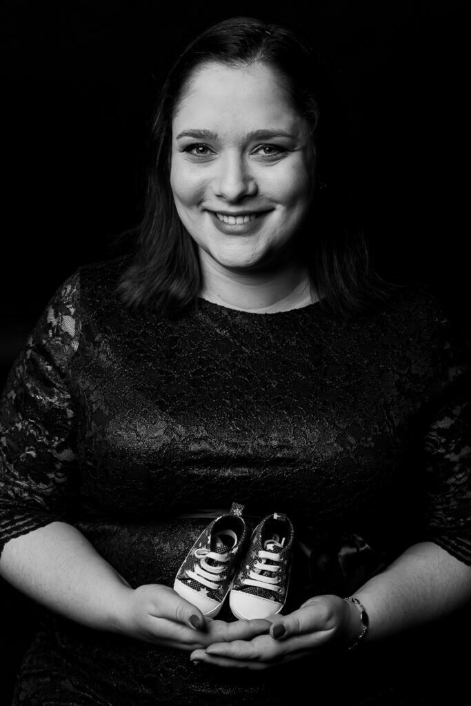 Babybauch im Fotostudio