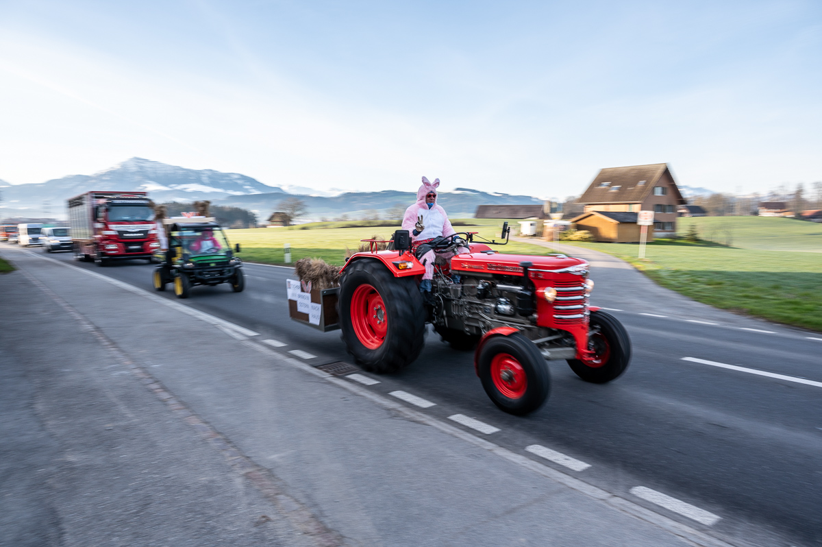 Foto Video und Drohnenaufnahmen fuer Osteraktion von Loetscher Architekten aus Meggen