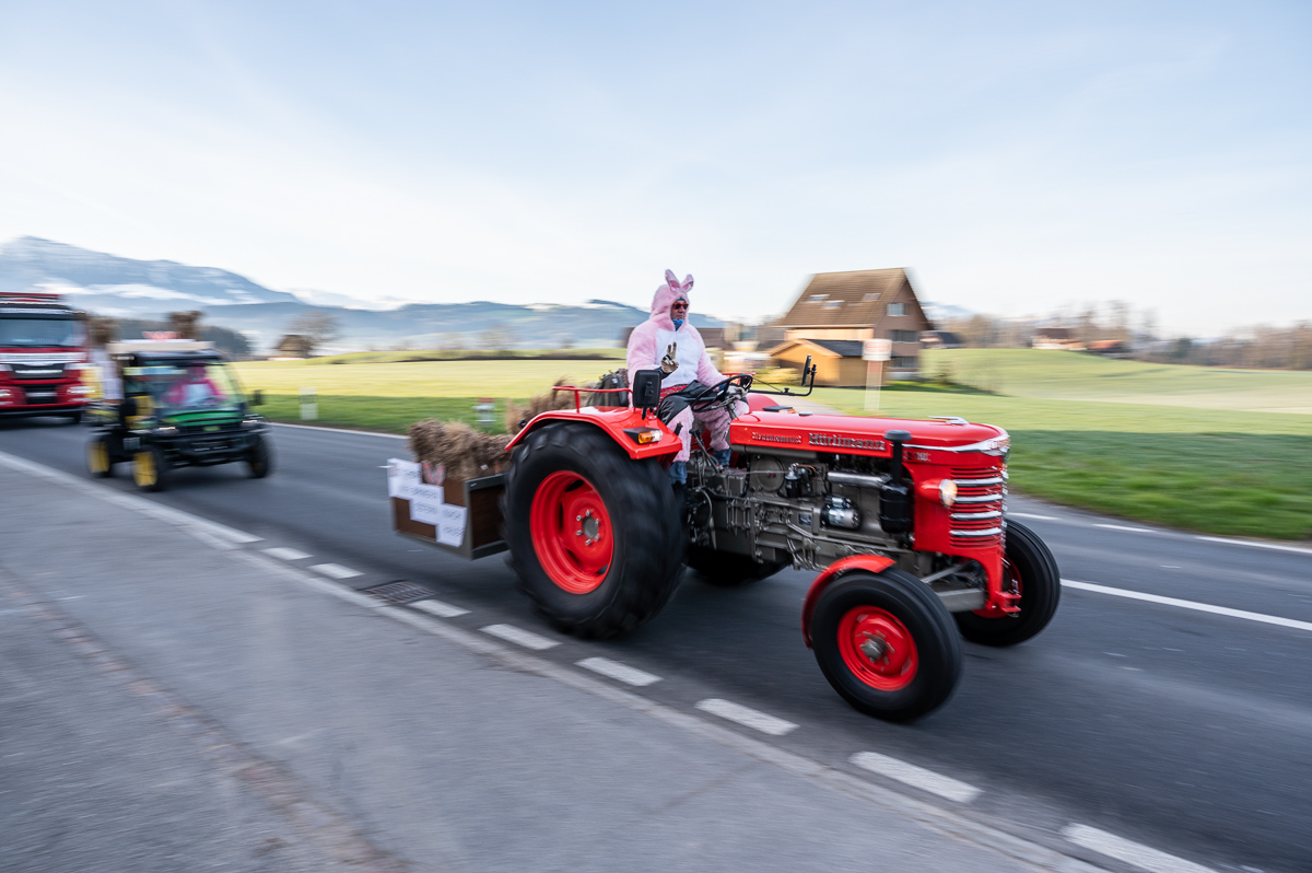 Foto Video und Drohnenaufnahmen fuer Osteraktion von Loetscher Architekten aus Meggen