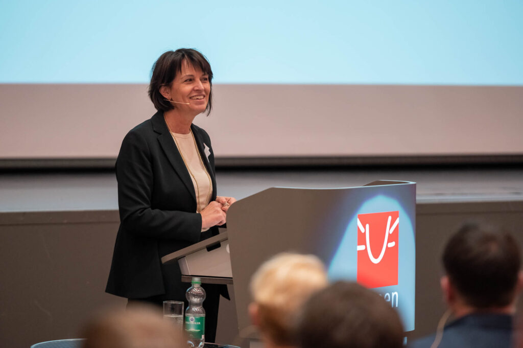 Sarner Wirtschafts Apero mit Doris Leuthard, Jürg Berlinger, Erika Windlin