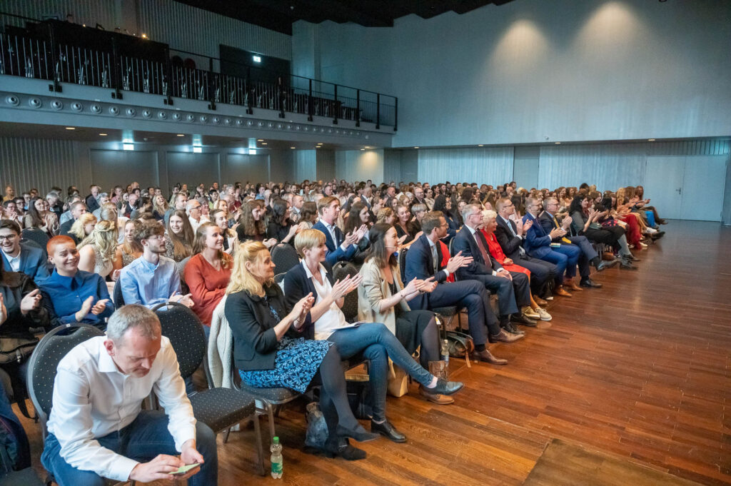 Eventfotograf Konzertfotograf fotograf fuer firmenevent zentralschweiz schweiz obwalden nidwalden