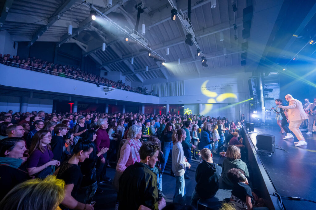Eventfotograf Konzertfotograf fotograf fuer firmenevent zentralschweiz schweiz obwalden nidwalden