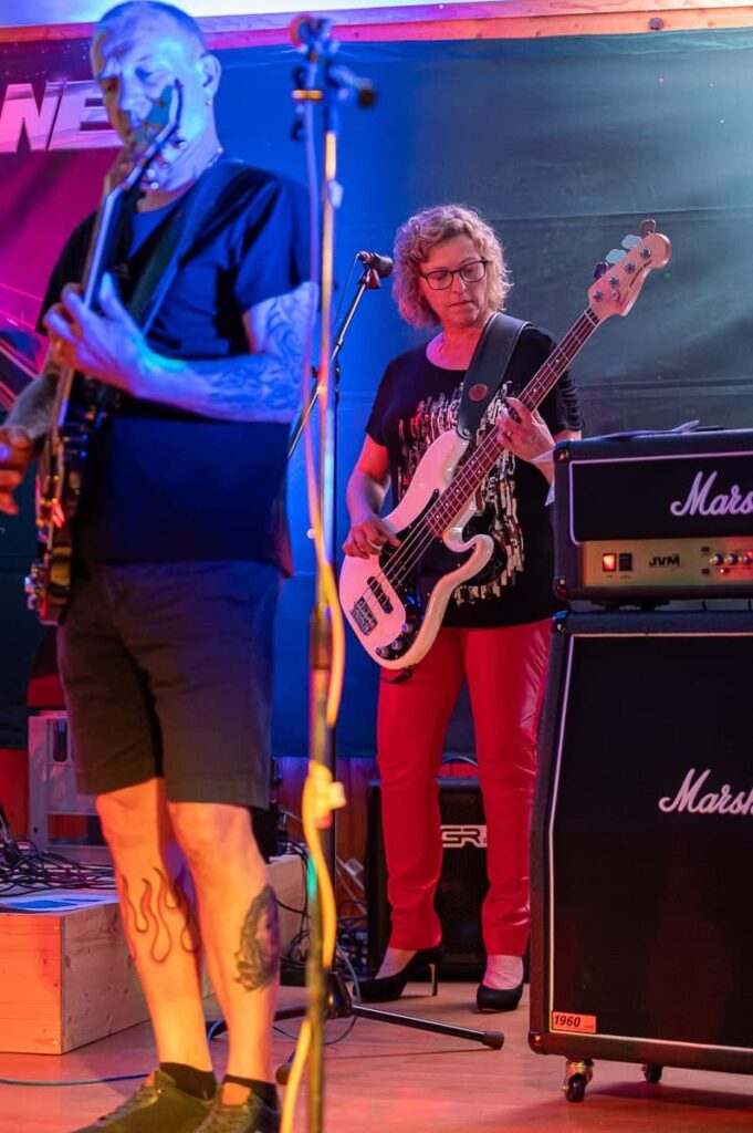 Konzertfotos Fastlane Rock im Schützenhaus Herdern Ennetbürgen